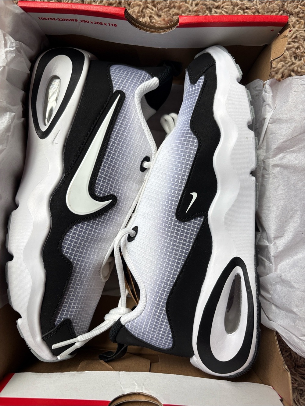 Nike Air Max Nova (GS) White/White-Black-Wolf Grey Youth 6/ Women’s 7.5